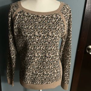 NWOT LOFT Animal Print Sweater Size Medium Tan, Gray and White - So Cute!